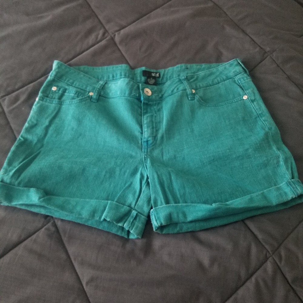 a.n.a teal shorts Size 16